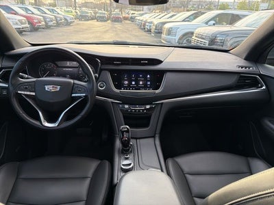 2023 Cadillac XT6 Luxury