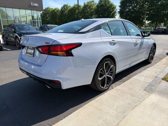 2025 Nissan Altima 2.5 SR