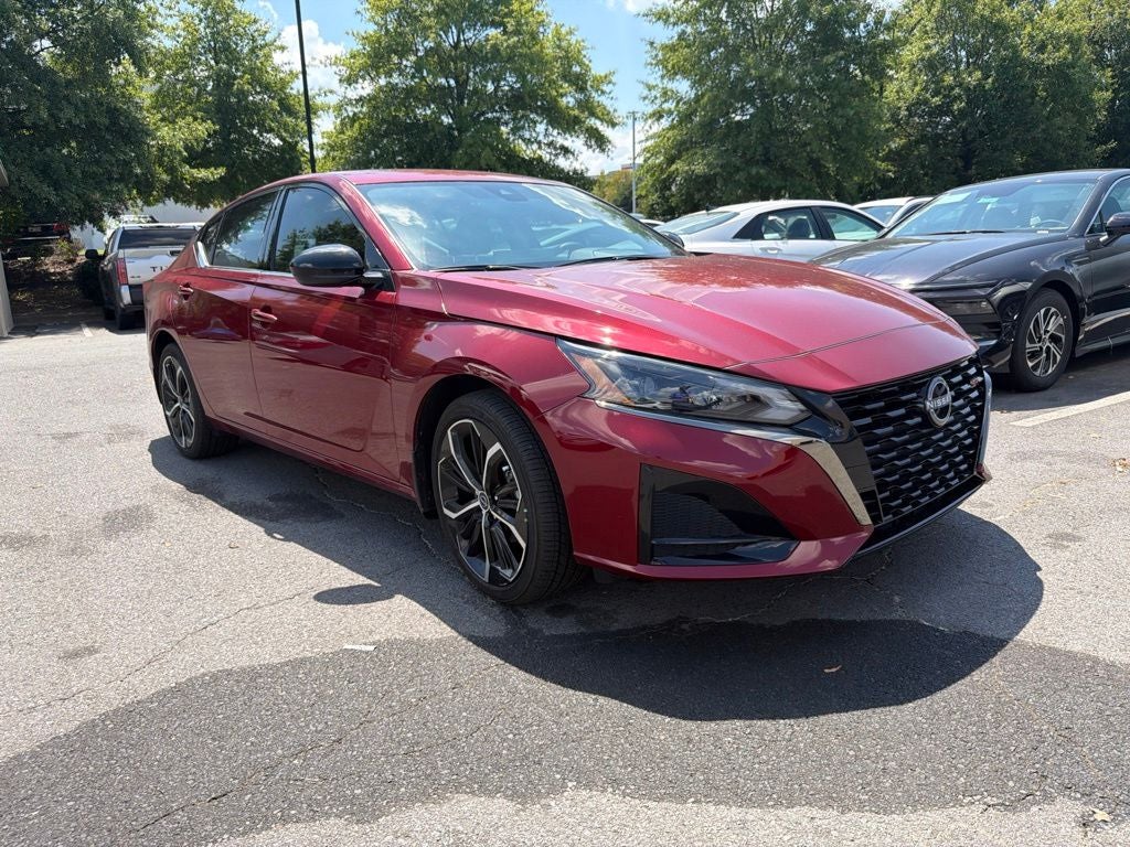 2025 Nissan Altima 2.5 SR CLEAN CARFAX 1-OWNER