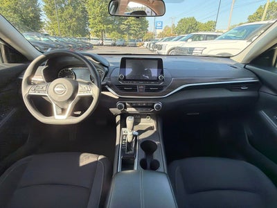 2025 Nissan Altima 2.5 SV CARFAX 1-Owner