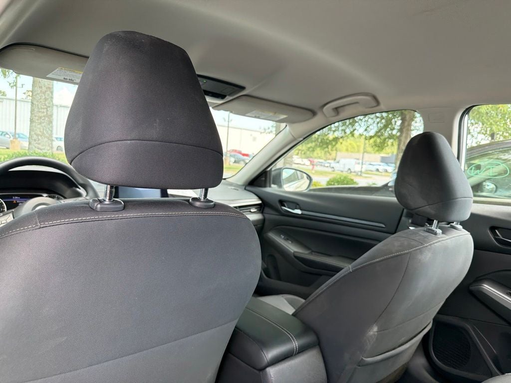 2025 Nissan Altima 2.5 SV CarFax 1-OWNER