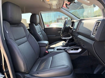 2022 Nissan Frontier SV Convenience Pkg, Technology Pkg