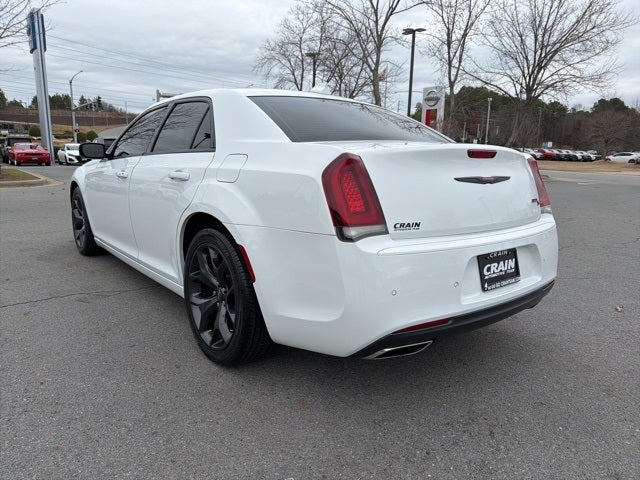 2022 Chrysler 300 S