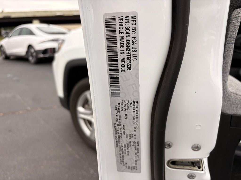 2024 Jeep Compass Latitude CARFAX 1-OWNER