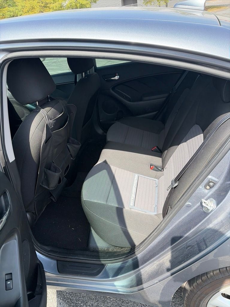 2017 Kia Forte S CLEAN CARFAX 1-OWNER