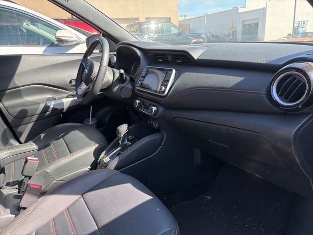 2019 Nissan Kicks SR