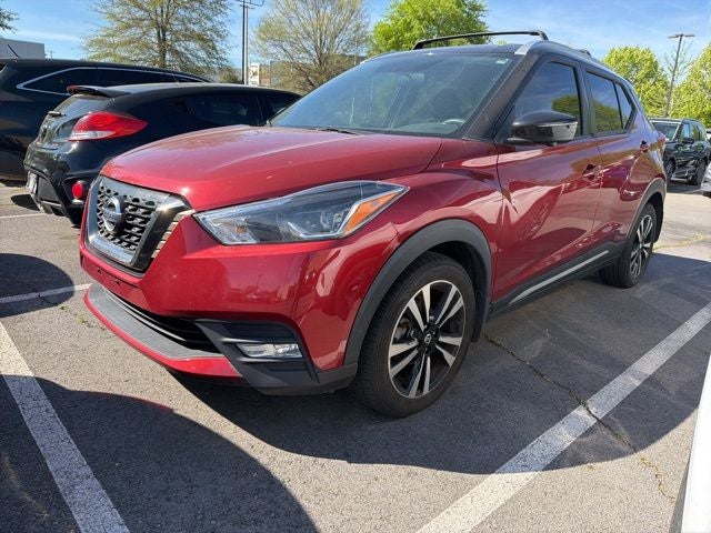 2019 Nissan Kicks SR