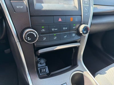 2017 Toyota Camry LE