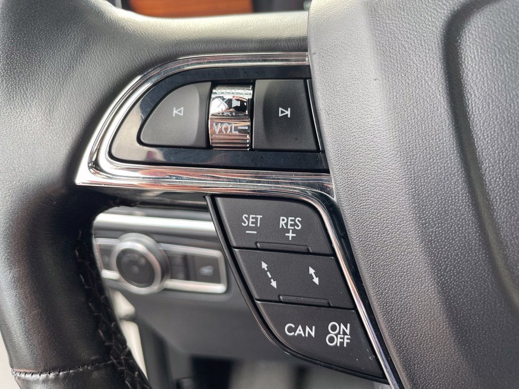 2019 Lincoln Navigator Reserve Clean CarFax, Revel Audio, Leather, Third Row