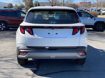 2025 Hyundai Tucson SE