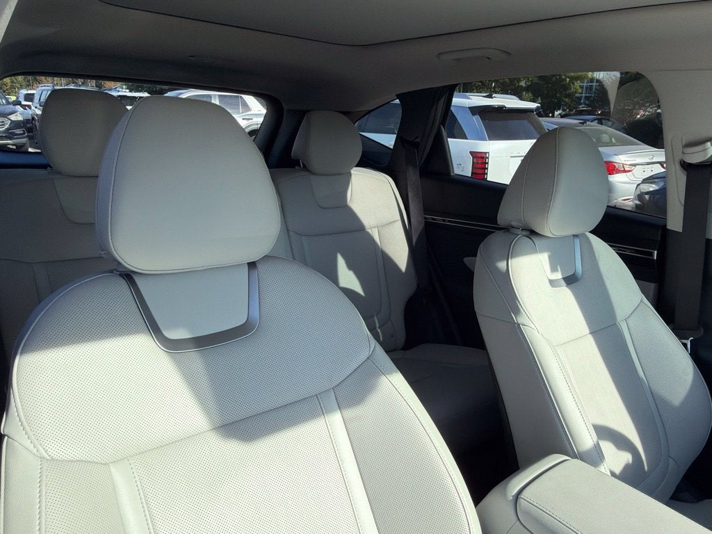 2024 Hyundai Tucson Limited Pano Roof, Leather, Clean CarFax, One Owner