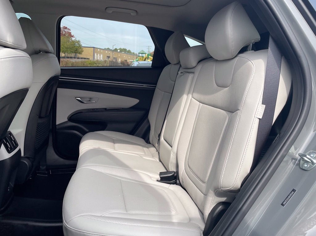 2024 Hyundai Tucson Limited Pano Roof, Leather, Clean CarFax, One Owner