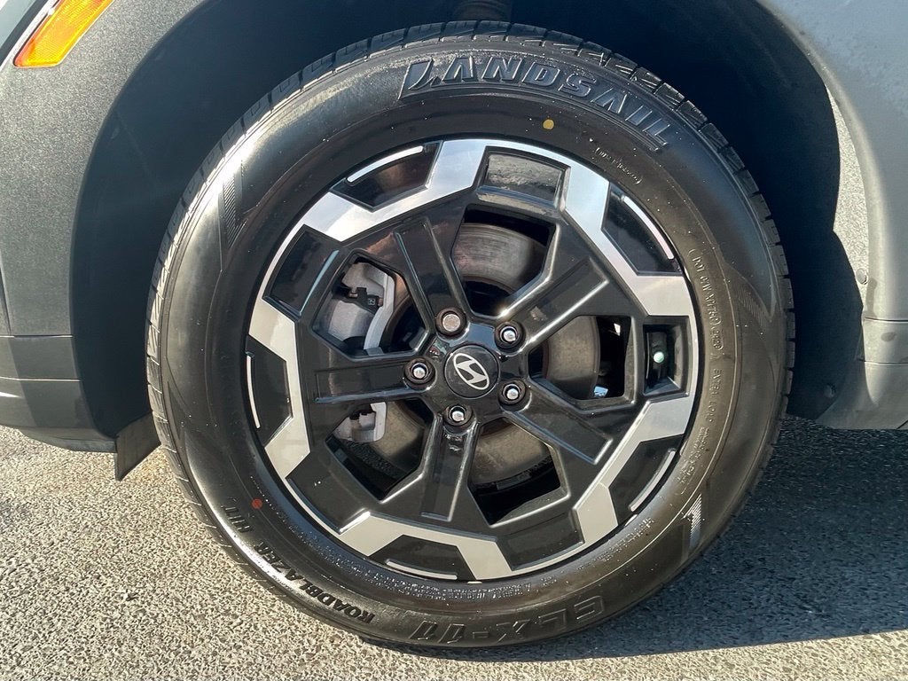 2024 Hyundai Santa Fe SE One Owner, Clean CarFax