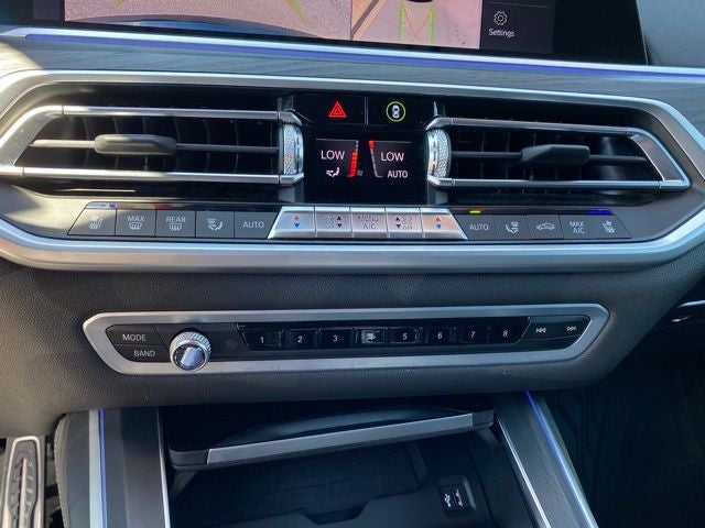 2020 BMW X7 M50i