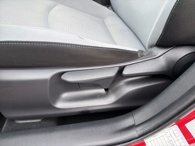 2020 Toyota Prius LE