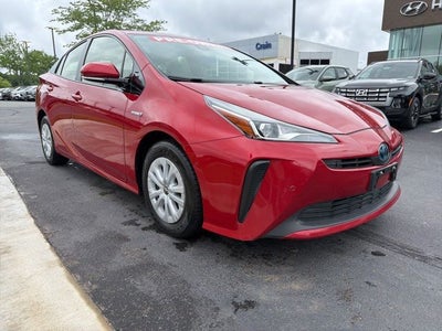 2020 Toyota Prius LE