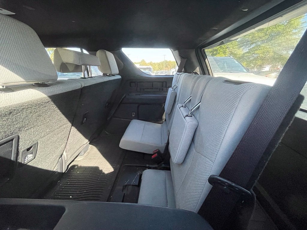 2025 Toyota 4Runner SR5 Clean CarFax, Third Row Seat