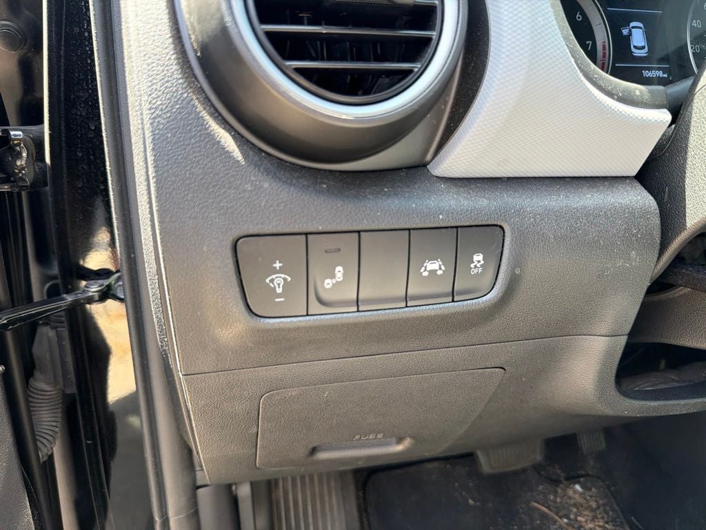 2019 Hyundai Kona Limited CARFAX 1-OWNER