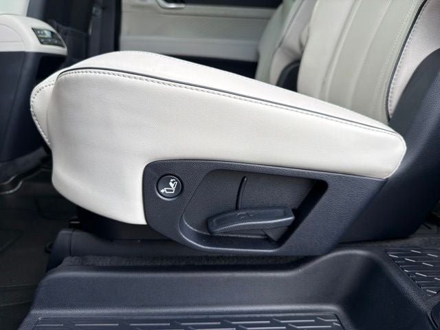 2025 Hyundai Palisade Calligraphy CLEAN CARFAX 1-OWNER