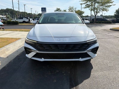 2025 Hyundai Elantra SEL Convenience CARFAX 1-Owner