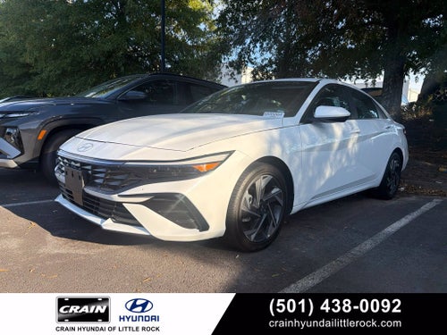 2025 Hyundai Elantra SEL Convenience Sunroof, One Owner