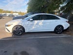 2025 Hyundai Elantra SEL Convenience Sunroof, One Owner