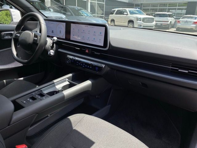 2025 Hyundai IONIQ 6 SE
