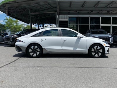 2025 Hyundai IONIQ 6 SE