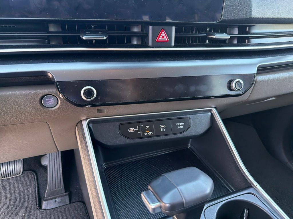 2025 Kia Carnival LXS CLEAN CARFAX 1-OWNER