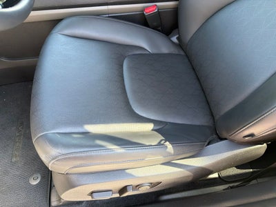 2025 Kia Carnival LXS CLEAN CARFAX 1-OWNER