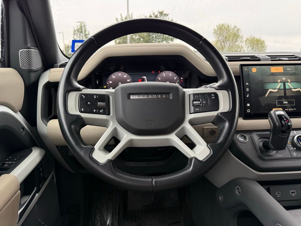 2023 Land Rover Defender 130 X-Dynamic SE CARFAX 1-OWNER