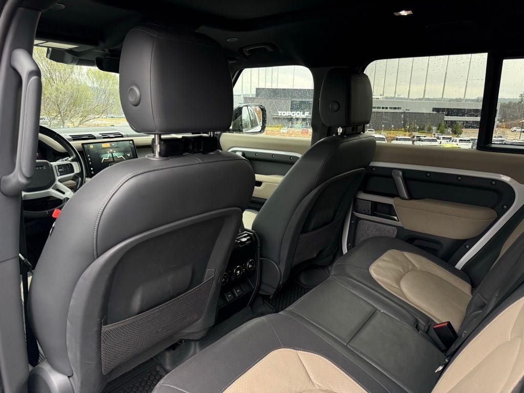 2023 Land Rover Defender 130 X-Dynamic SE CARFAX 1-OWNER