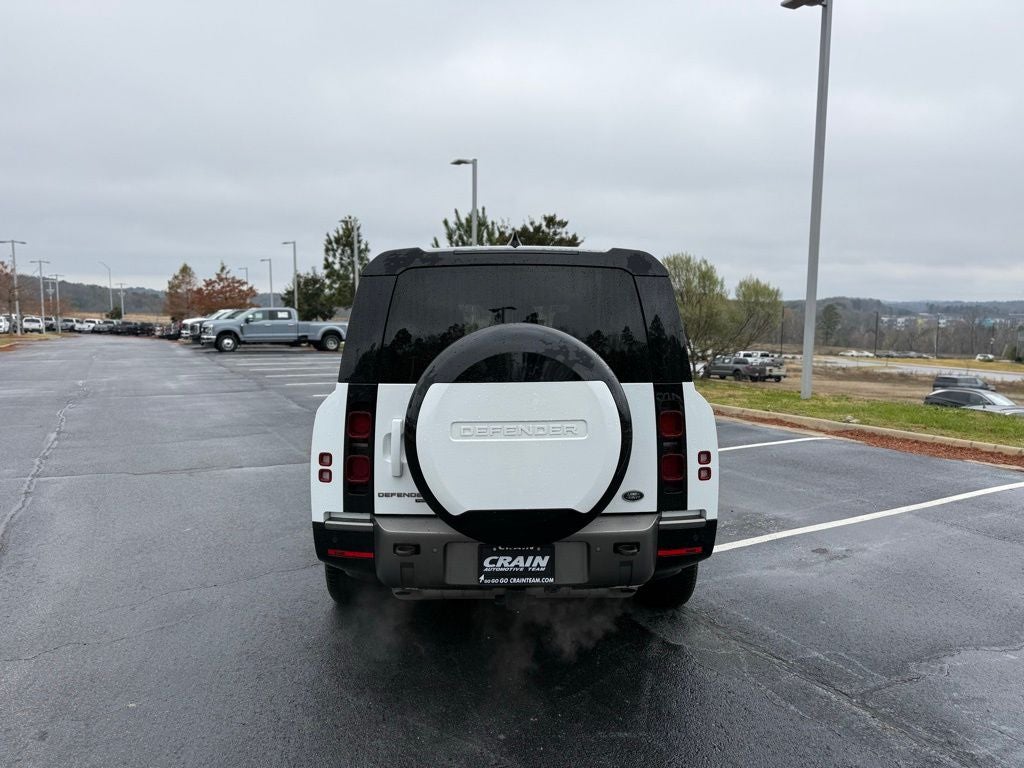 2023 Land Rover Defender 130 X-Dynamic SE CARFAX 1-OWNER