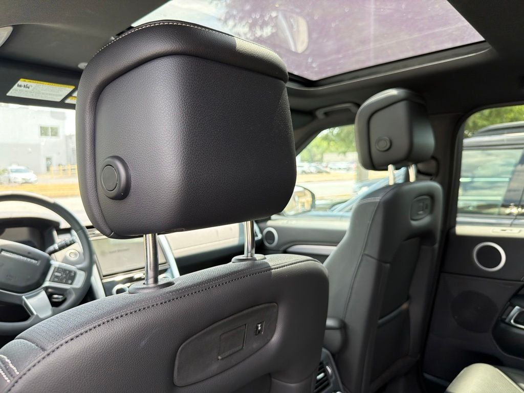 2025 Land Rover Discovery Dynamic SE CLEAN CARFAX 1-OWNER