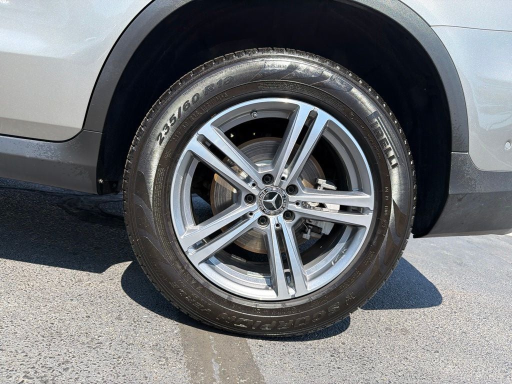 2022 Mercedes-Benz GLC GLC 300 Pano Moonroof, Clean CarFax