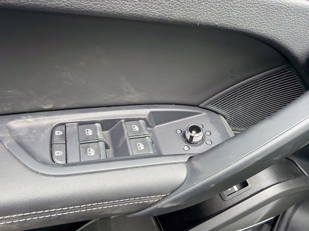 2024 Audi Q5 40 Premium Plus quattro