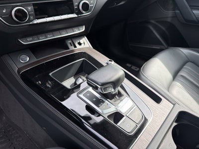 2024 Audi Q5 40 Premium Plus quattro