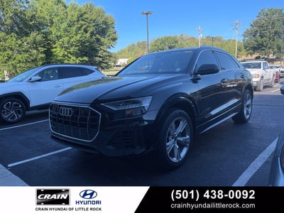 2023 Audi Q8 55 Premium Plus quattro, Pano Roof, Leather, Clean CarFax, One Own