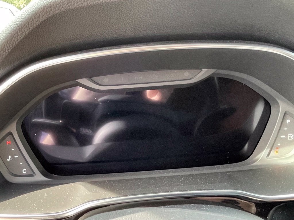2024 Audi Q3 Premium Plus, One Owner, Navi, Leather, Moonroof S Line quattro