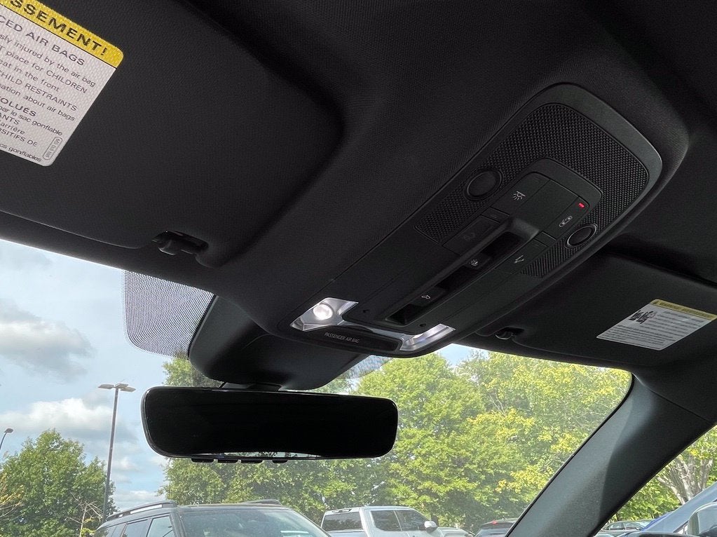 2024 Audi Q3 Premium Plus, One Owner, Navi, Leather, Moonroof S Line quattro