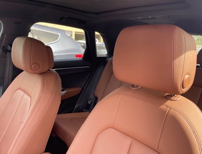 2024 Audi Q3 Premium Plus, One Owner, Navi, Leather, Moonroof S Line quattro