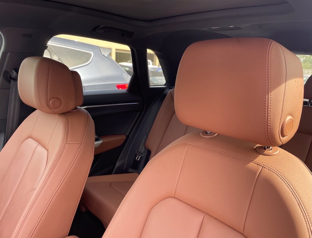 2024 Audi Q3 Premium Plus, One Owner, Navi, Leather, Moonroof S Line quattro