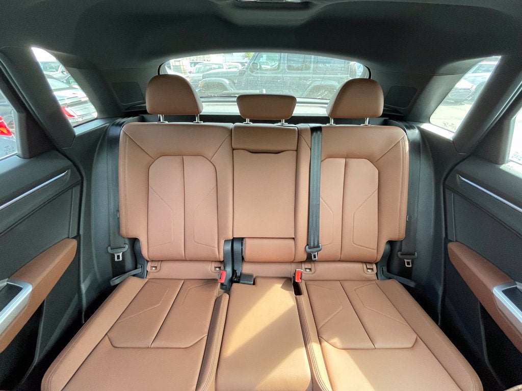 2024 Audi Q3 Premium Plus, One Owner, Navi, Leather, Moonroof S Line quattro