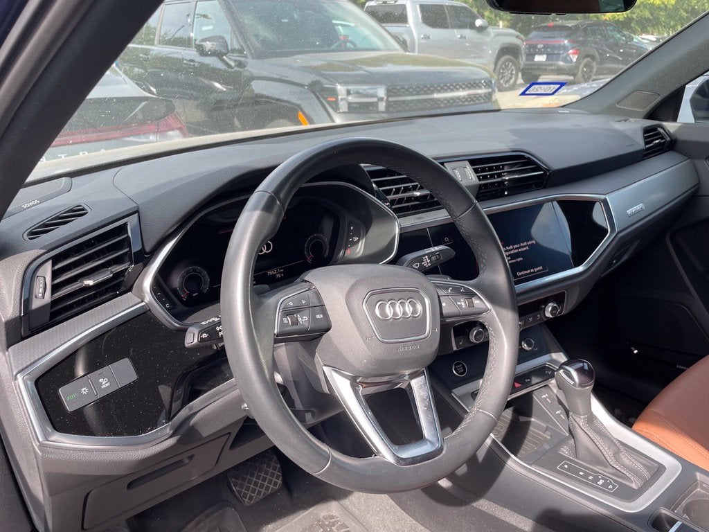 2024 Audi Q3 Premium Plus, One Owner, Navi, Leather, Moonroof S Line quattro
