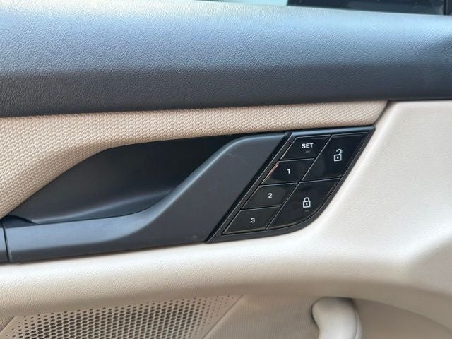 2021 Porsche Taycan Base CLEAN CARFAX