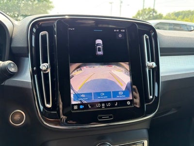 2024 Volvo XC40 B5 Core CLEAN CARFAX 1-OWNER