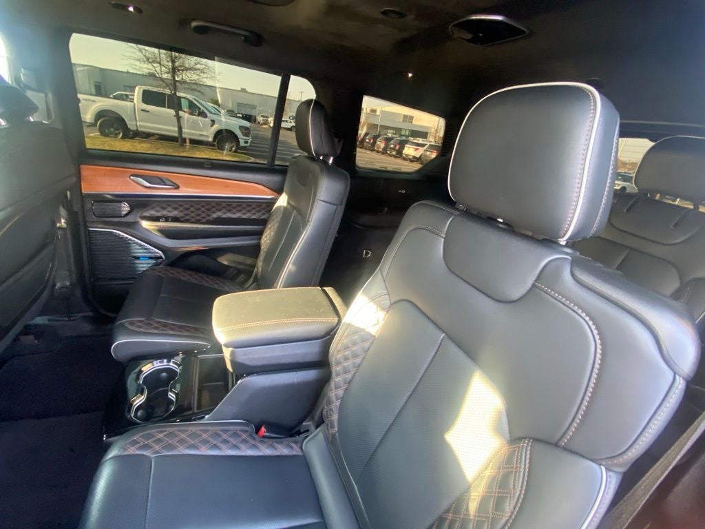 2023 Jeep Grand Cherokee L Summit Reserve - Photo 24
