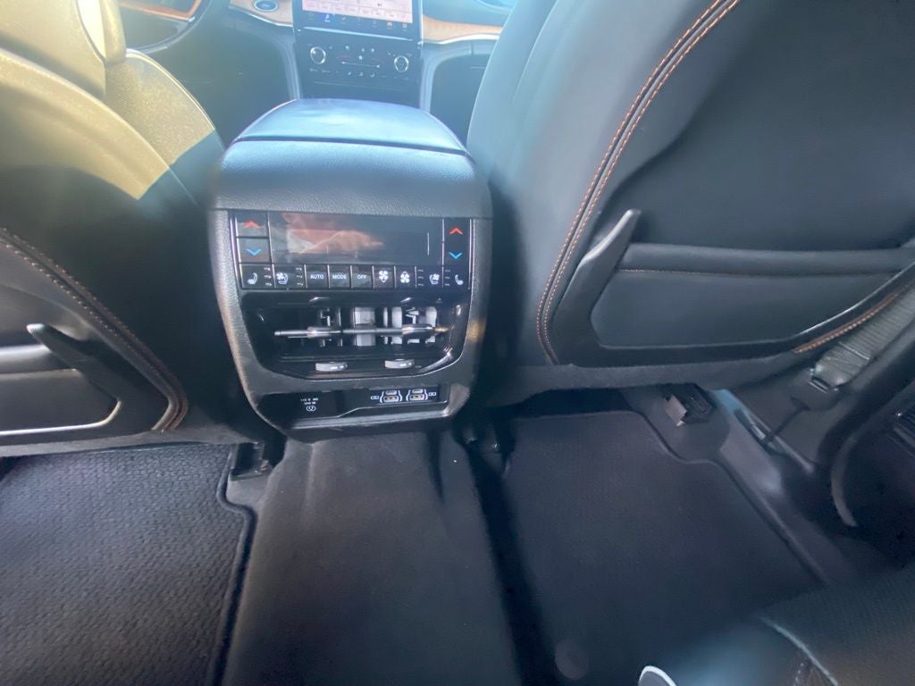 2023 Jeep Grand Cherokee L Summit Reserve - Photo 25
