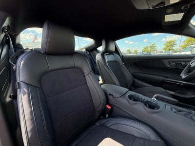 2025 Ford Mustang Dark Horse