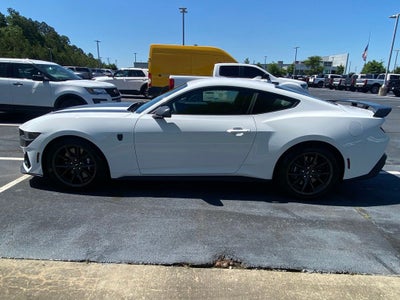 2026 Ford Mustang Dark Horse